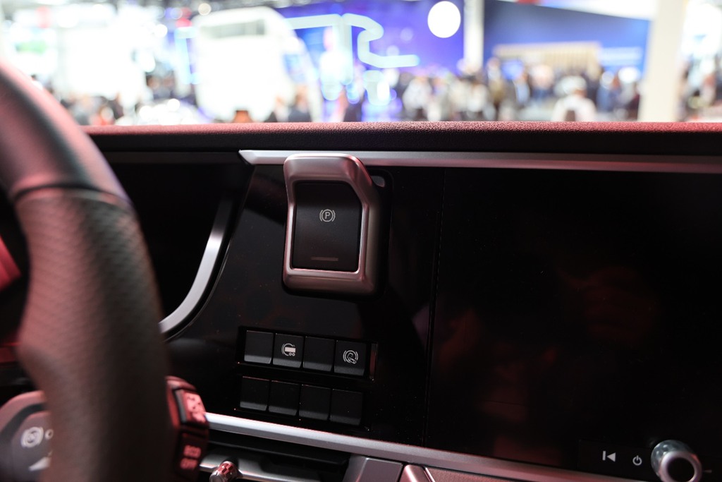 2024IAA:口碑不输斯堪尼亚,达夫顶级公路旗舰XG+焕新升级 - 第24张 - 提加商用车网 2024IAA:口碑不输斯堪尼亚,达夫顶级公路旗舰XG+焕新升级 - 第24张