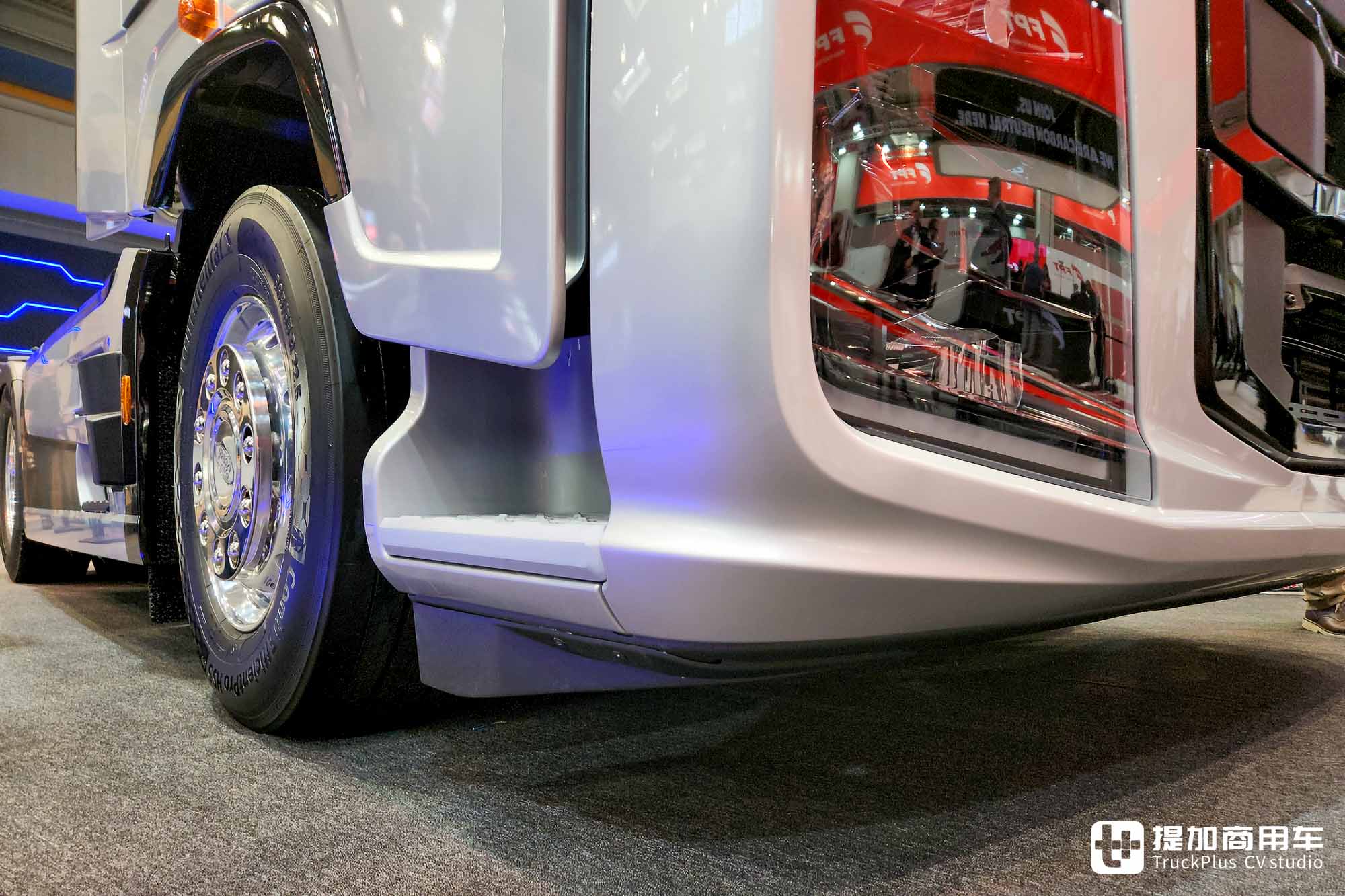 2024IAA:新一代柴油动力链亮相,生活舱车型抢眼,福特卡车展品解读 - 第5张 - 提加商用车网 2024IAA:新一代柴油动力链亮相,生活舱车型抢眼,福特卡车展品解读 - 第5张