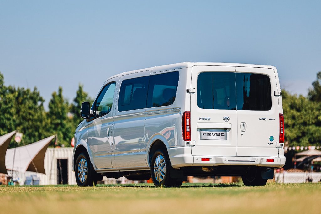 国民轻客再度升级,配置更加贴近用户需求,详解上汽大通新途V80 - 第6张 - 提加商用车网 国民轻客再度升级,配置更加贴近用户需求,详解上汽大通新途V80 - 第6张