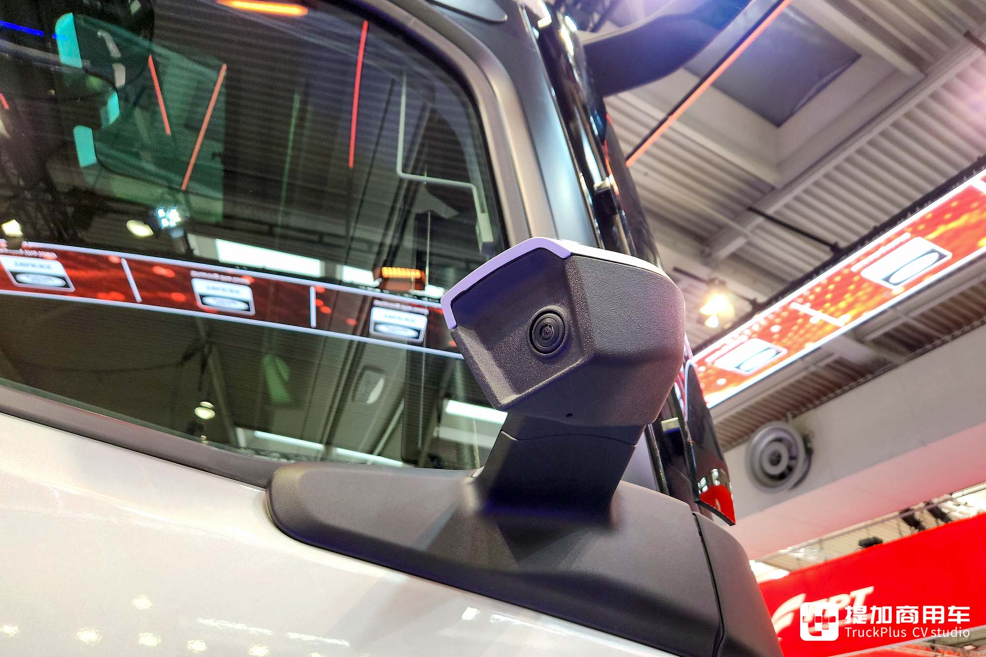 2024IAA:新一代柴油动力链亮相,生活舱车型抢眼,福特卡车展品解读 - 第7张 - 提加商用车网 2024IAA:新一代柴油动力链亮相,生活舱车型抢眼,福特卡车展品解读 - 第7张