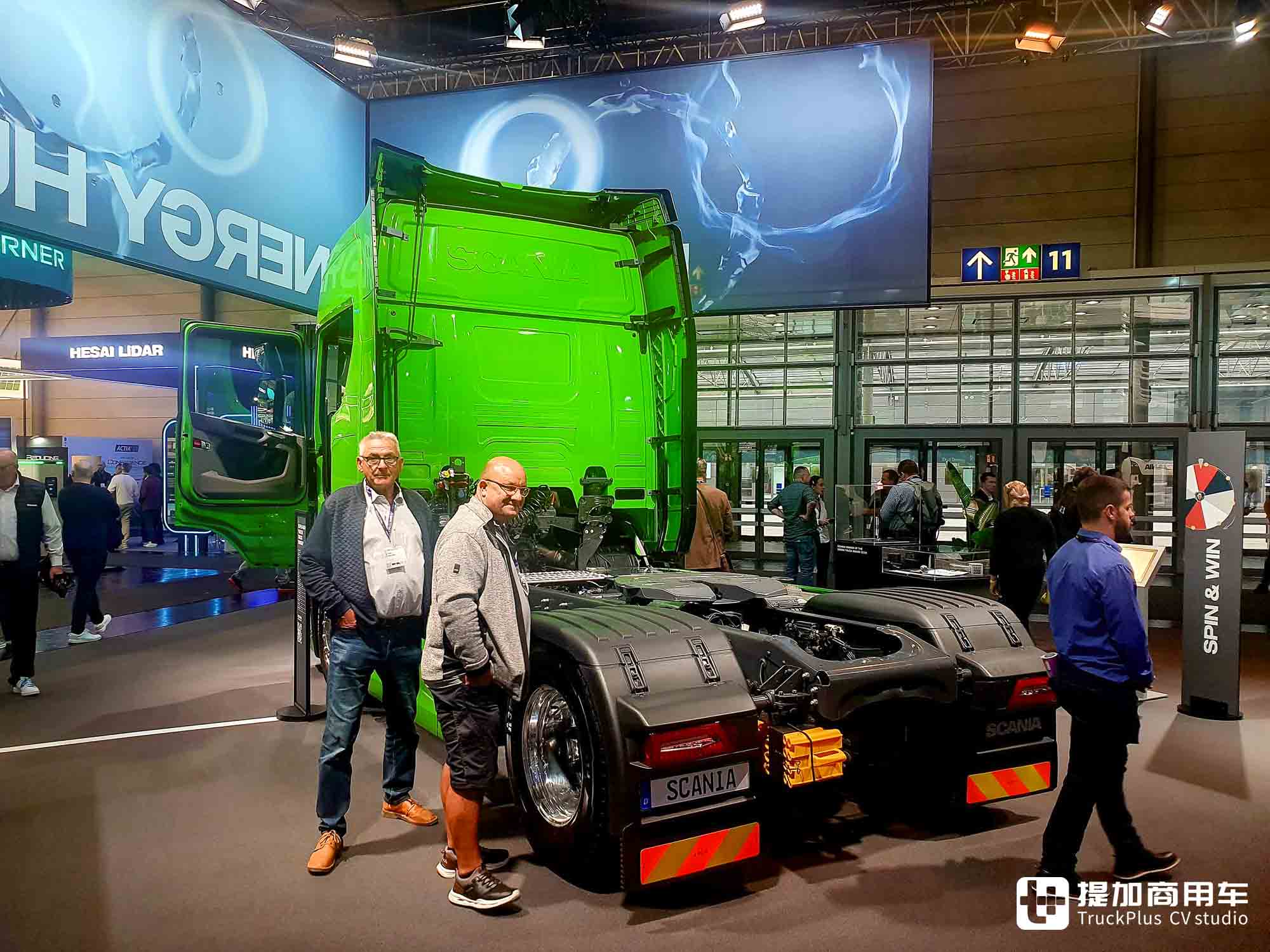 2024IAA:V8发动机、天然气+Super动力齐亮相,纯电车型扩展,斯堪尼亚室内展品解读 - 第7张 - 提加商用车网 2024IAA:V8发动机、天然气+Super动力齐亮相,纯电车型扩展,斯堪尼亚室内展品解读 - 第7张
