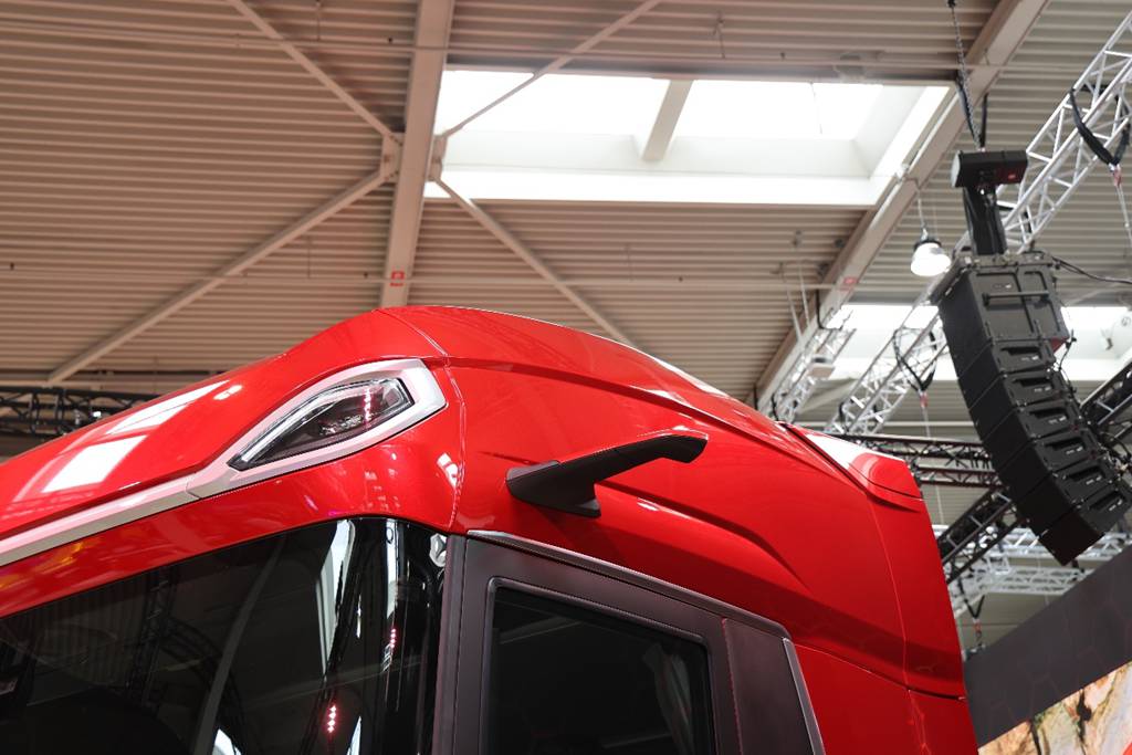 2024IAA:口碑不输斯堪尼亚,达夫顶级公路旗舰XG+焕新升级 - 第8张 - 提加商用车网 2024IAA:口碑不输斯堪尼亚,达夫顶级公路旗舰XG+焕新升级 - 第8张
