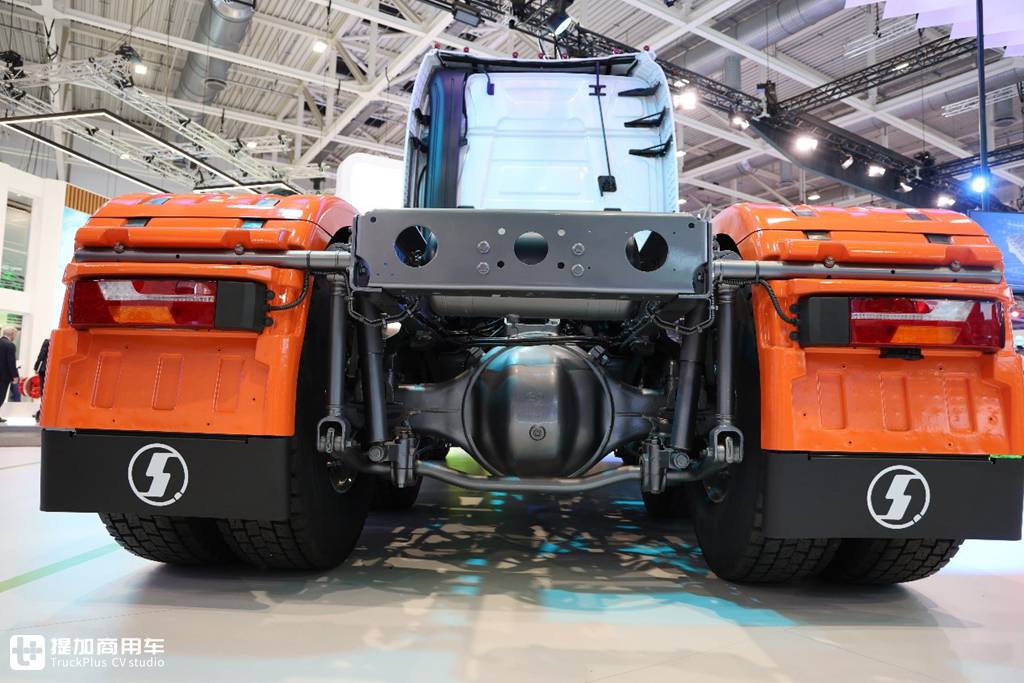 全场马力最大!陕汽德龙X6000 840马力牵引车亮相汉诺威IAA国际车展,配置不是一般高 - 第24张 - 提加商用车网 全场马力最大!陕汽德龙X6000 840马力牵引车亮相汉诺威IAA国际车展,配置不是一般高 - 第24张