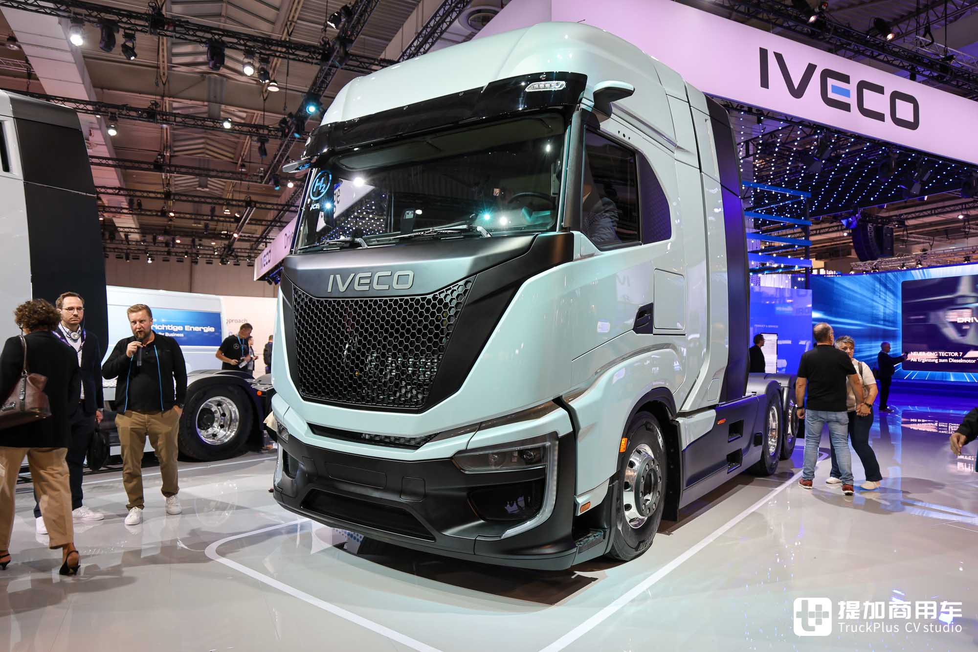 2024IAA:氢内燃机结合增程混动技术?深入解读依维柯氢内燃重卡展品 - 第13张 - 提加商用车网 2024IAA:氢内燃机结合增程混动技术?深入解读依维柯氢内燃重卡展品 - 第13张