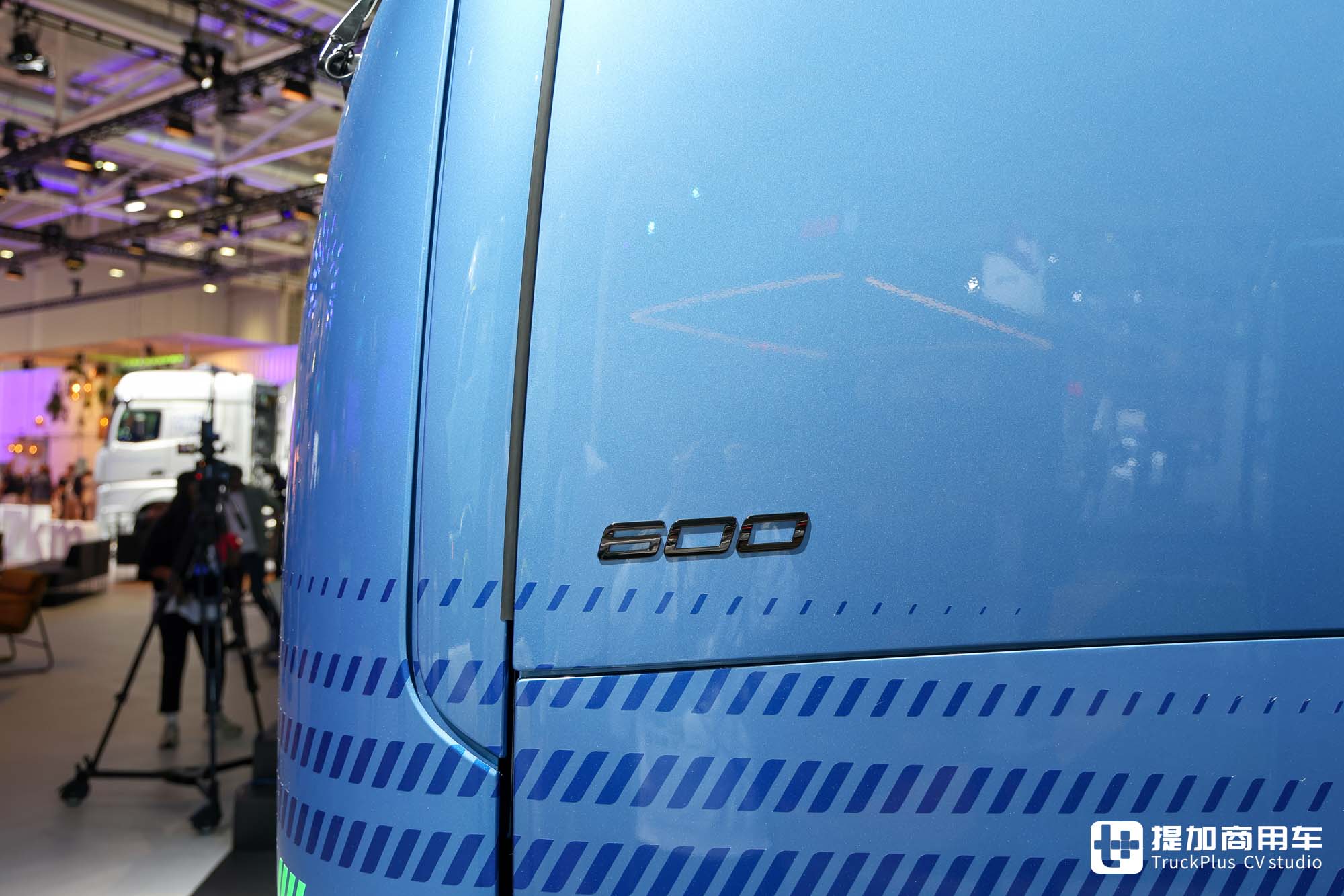 2024IAA:先锋技术引领电动重卡未来,奔驰eActros 600实拍,再带您看看它为什么那么强 - 第18张 - 提加商用车网 2024IAA:先锋技术引领电动重卡未来,奔驰eActros 600实拍,再带您看看它为什么那么强 - 第18张