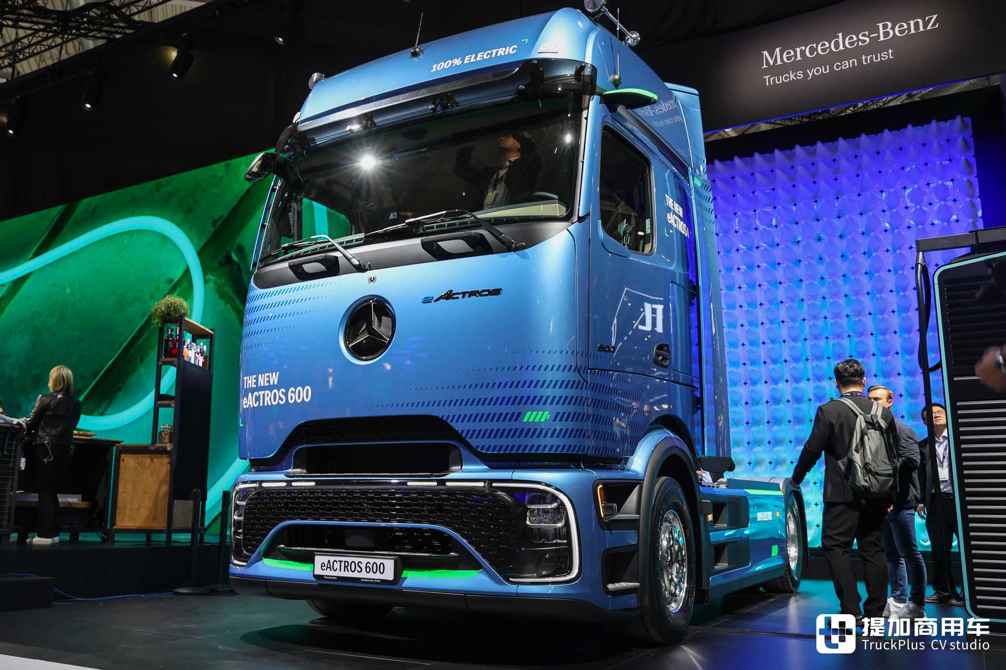 2024IAA:先锋技术引领电动重卡未来,奔驰eActros 600实拍,再带您看看它为什么那么强 - 第34张 - 提加商用车网 2024IAA:先锋技术引领电动重卡未来,奔驰eActros 600实拍,再带您看看它为什么那么强 - 第34张