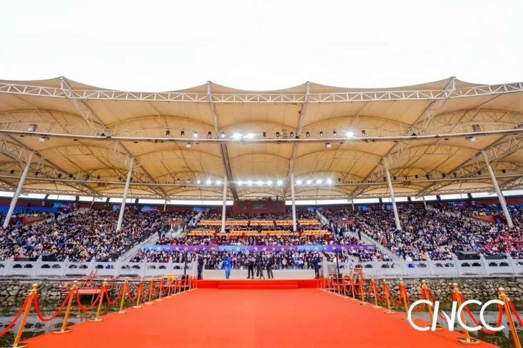 万人齐聚,共探未来!安凯客车服务2024中国计算机大会! - 第2张 - 提加商用车网 万人齐聚,共探未来!安凯客车服务2024中国计算机大会! - 第2张