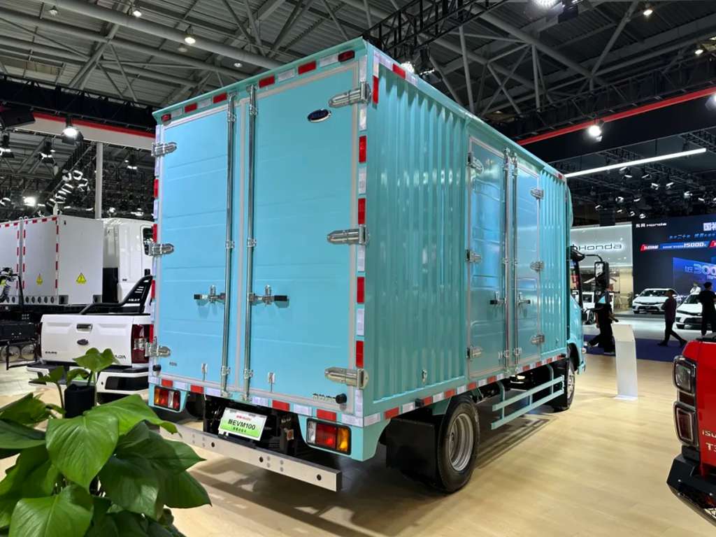 城配“王者”如何征服双11?新EVM100告诉你 - 第3张 - 提加商用车网 城配“王者”如何征服双11?新EVM100告诉你 - 第3张