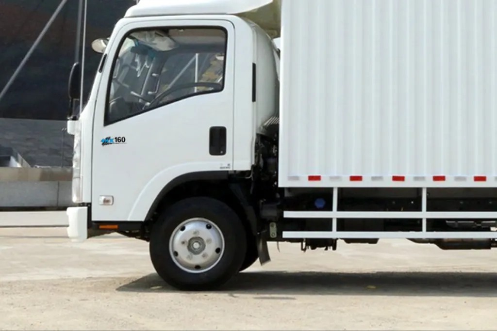 传承经典 破局新品丨庆铃五十铃首款大马力高端蓝牌轻卡上市! - 第3张 - 提加商用车网 传承经典 破局新品丨庆铃五十铃首款大马力高端蓝牌轻卡上市! - 第3张