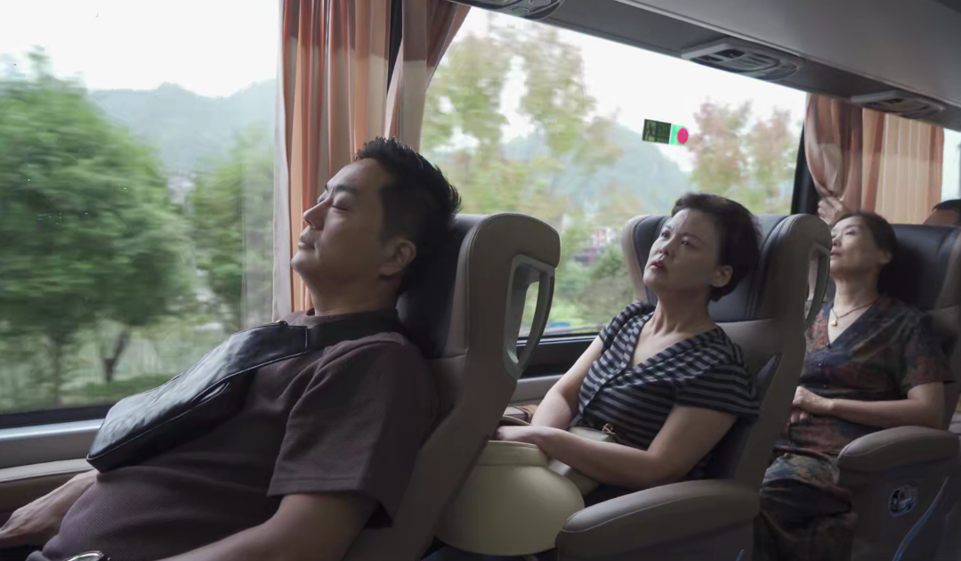 国际游客盛赞中国客车!中信旅运携手苏州金龙打造高端旅运新标杆 - 第5张 - 提加商用车网 国际游客盛赞中国客车!中信旅运携手苏州金龙打造高端旅运新标杆 - 第5张