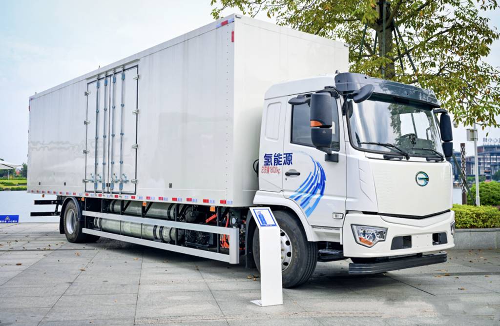 “氢”动力，新未来丨广汽日野氢燃料电池厢式车闪耀CHFE2024 - 第2张