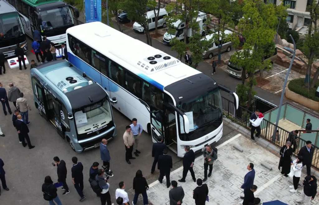 2024旅游出行大会:金旅两款精品亮相 引领运游融合新时代 - 第4张 - 提加商用车网 2024旅游出行大会:金旅两款精品亮相 引领运游融合新时代 - 第4张