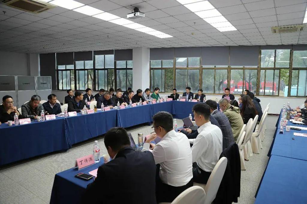 把联合重卡做优做强是奇瑞集团坚定不移的战略方针—联合重卡战略经销商会议取得圆满成功 - 第1张 - 提加商用车网 把联合重卡做优做强是奇瑞集团坚定不移的战略方针—联合重卡战略经销商会议取得圆满成功 - 第1张