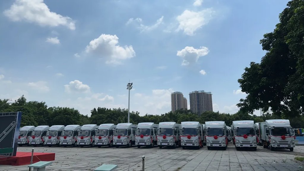 80辆!“翼” 路护航 - 第5张 - 提加商用车网 80辆!“翼” 路护航 - 第5张