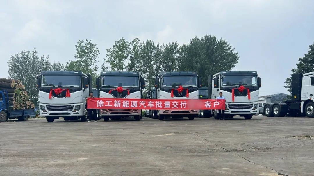 车队老板的“致富经”:“选择徐工,就是选择成功!” - 第1张 - 提加商用车网 车队老板的“致富经”:“选择徐工,就是选择成功!” - 第1张