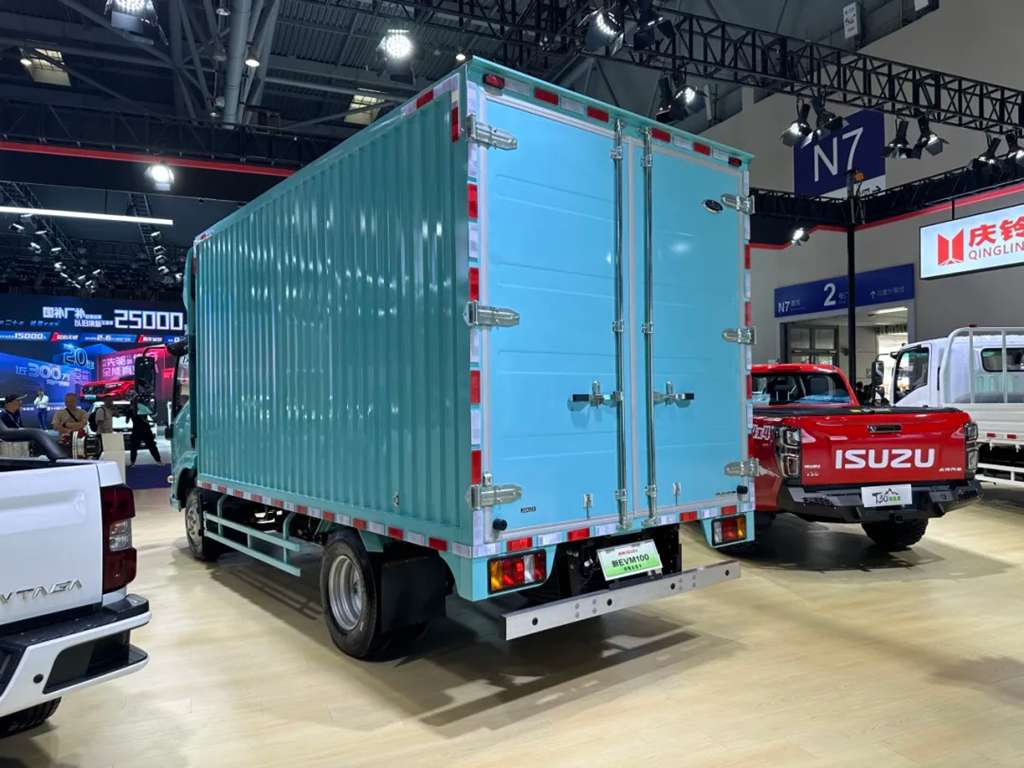 新EVM100告诉运输新生代:好开的车,不用吃“苦”! - 第6张 - 提加商用车网 新EVM100告诉运输新生代:好开的车,不用吃“苦”! - 第6张