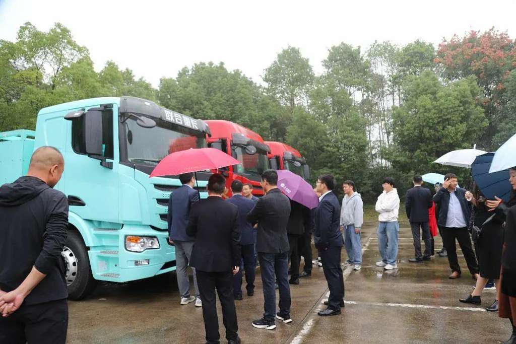 把联合重卡做优做强是奇瑞集团坚定不移的战略方针—联合重卡战略经销商会议取得圆满成功 - 第5张 - 提加商用车网 把联合重卡做优做强是奇瑞集团坚定不移的战略方针—联合重卡战略经销商会议取得圆满成功 - 第5张