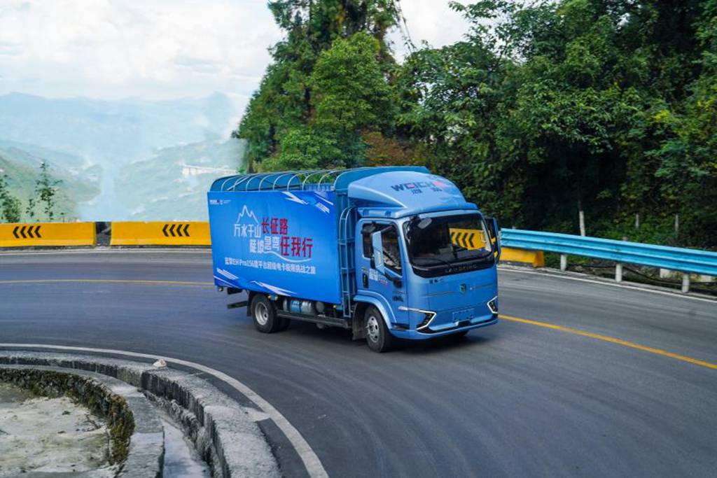 3500余公里极限挑战 蓝擎EHPro超级电卡要掀翻电卡“天花板”? - 第5张 - 提加商用车网 3500余公里极限挑战 蓝擎EHPro超级电卡要掀翻电卡“天花板”? - 第5张