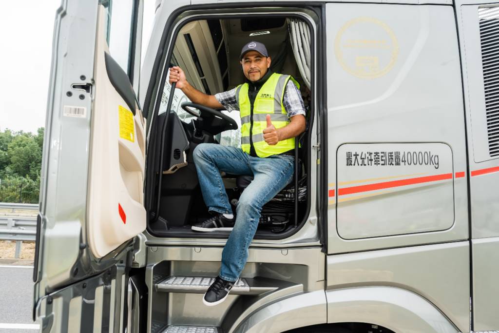 喜报!100台成功交付墨西哥客户 北汽重卡开启高质量“出海”新篇章 - 第9张 - 提加商用车网 喜报!100台成功交付墨西哥客户 北汽重卡开启高质量“出海”新篇章 - 第9张