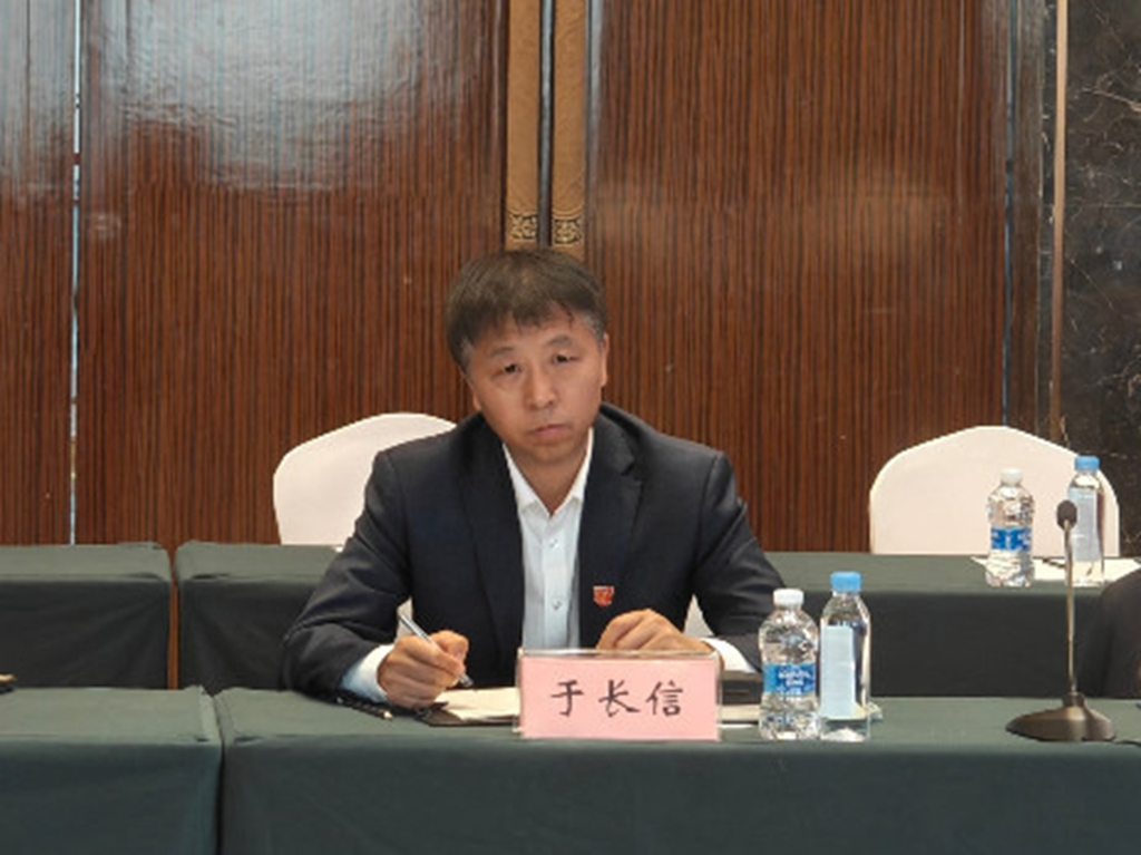 中国一汽助力中国石化物流发展交流会暨淄博康胜经贸20台解放J7高端危化品牵引车交付仪式圆满举行 - 第10张 - 提加商用车网 中国一汽助力中国石化物流发展交流会暨淄博康胜经贸20台解放J7高端危化品牵引车交付仪式圆满举行 - 第10张