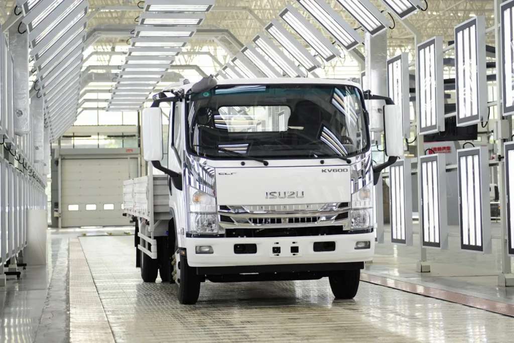 传承经典 破局新品丨庆铃五十铃首款大马力高端蓝牌轻卡上市! - 第2张 - 提加商用车网 传承经典 破局新品丨庆铃五十铃首款大马力高端蓝牌轻卡上市! - 第2张