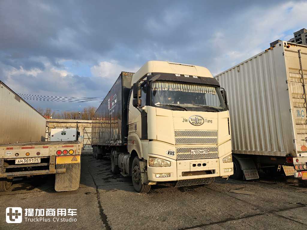 全新格栅和大灯,驾驶室整体框架未变样,新一代解放JH6来袭? - 第2张 - 提加商用车网 全新格栅和大灯,驾驶室整体框架未变样,新一代解放JH6来袭? - 第2张