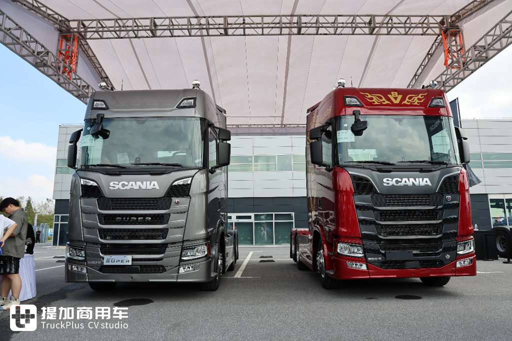 很难相信国内竟有这么多的改装卡车,STC卡车文化节逛了一圈,给了我太多惊喜了! - 第2张 - 提加商用车网 很难相信国内竟有这么多的改装卡车,STC卡车文化节逛了一圈,给了我太多惊喜了! - 第2张