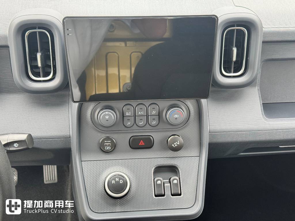 续航318km，货厢宽度1.8米，菱势最新推出的黄金小卡还有啥惊喜配置 - 第14张