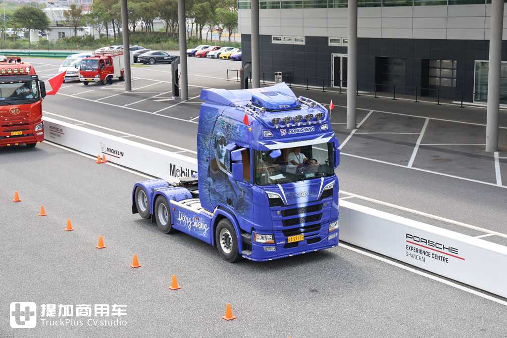 很难相信国内竟有这么多的改装卡车,STC卡车文化节逛了一圈,给了我太多惊喜了! - 第18张 - 提加商用车网 很难相信国内竟有这么多的改装卡车,STC卡车文化节逛了一圈,给了我太多惊喜了! - 第18张