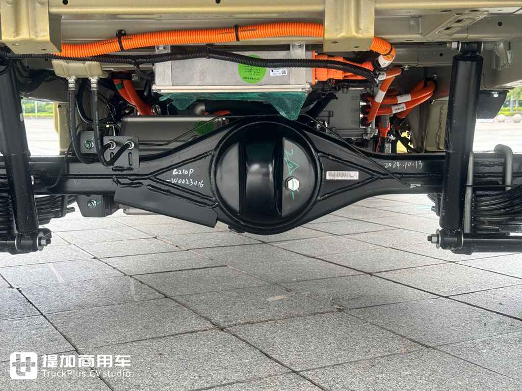 续航318km，货厢宽度1.8米，菱势最新推出的黄金小卡还有啥惊喜配置 - 第20张