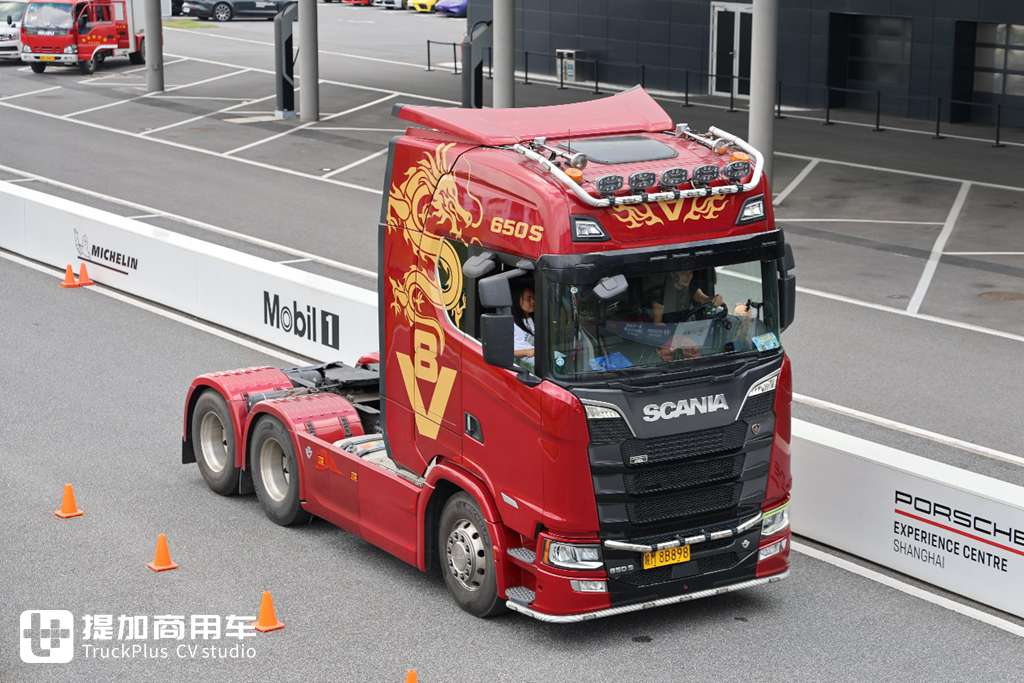 很难相信国内竟有这么多的改装卡车,STC卡车文化节逛了一圈,给了我太多惊喜了! - 第22张 - 提加商用车网 很难相信国内竟有这么多的改装卡车,STC卡车文化节逛了一圈,给了我太多惊喜了! - 第22张
