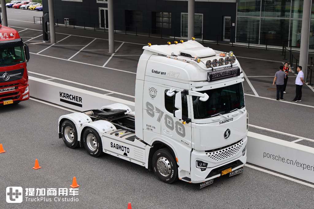 很难相信国内竟有这么多的改装卡车,STC卡车文化节逛了一圈,给了我太多惊喜了! - 第28张 - 提加商用车网 很难相信国内竟有这么多的改装卡车,STC卡车文化节逛了一圈,给了我太多惊喜了! - 第28张