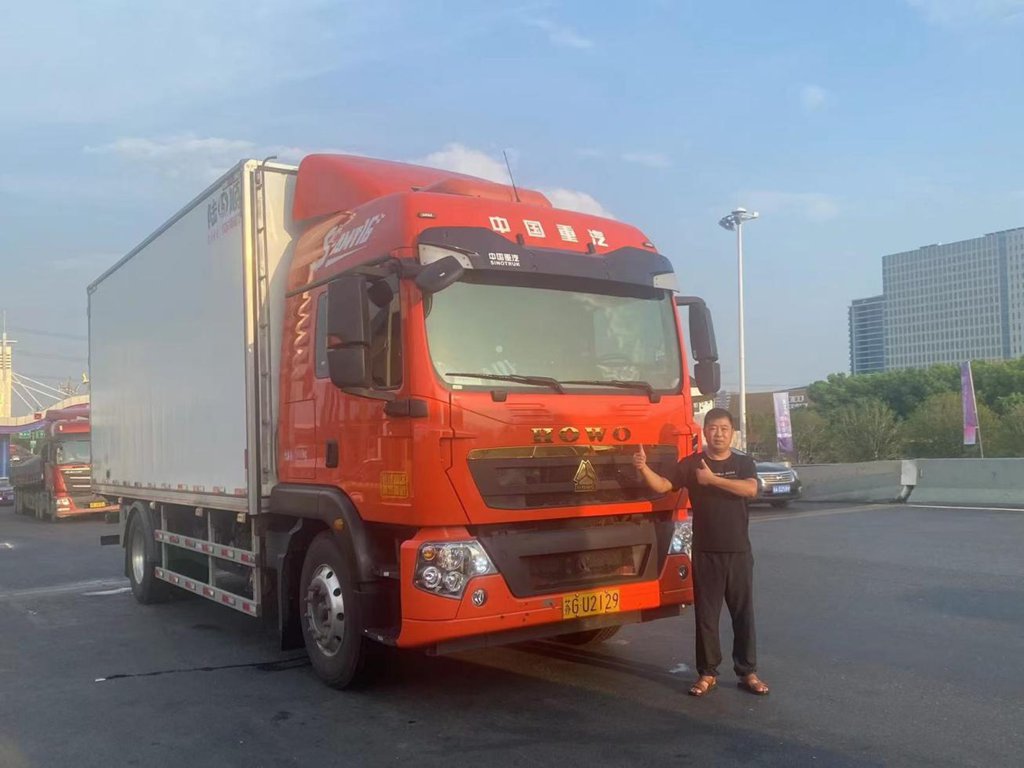 中国重汽豪沃TX7载货车:高效动力,活虾运输“鲜”行一步! - 第1张 - 提加商用车网 中国重汽豪沃TX7载货车:高效动力,活虾运输“鲜”行一步! - 第1张