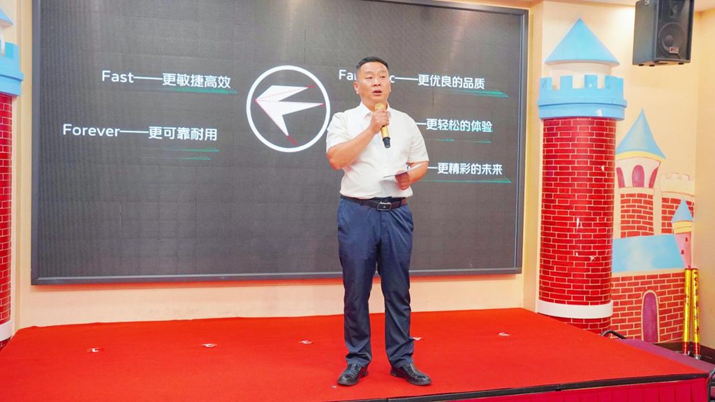 领航大G-智威动力H25产品用户品鉴会——南宁站 - 第2张 - 提加商用车网 领航大G-智威动力H25产品用户品鉴会——南宁站 - 第2张