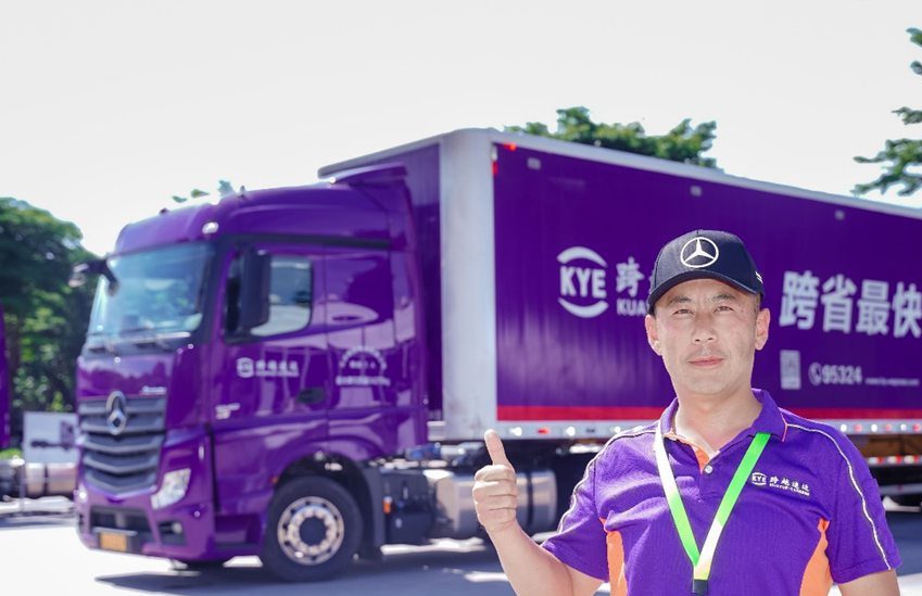 用数据说话 跨越速运持续复购梅赛德斯-奔驰卡车