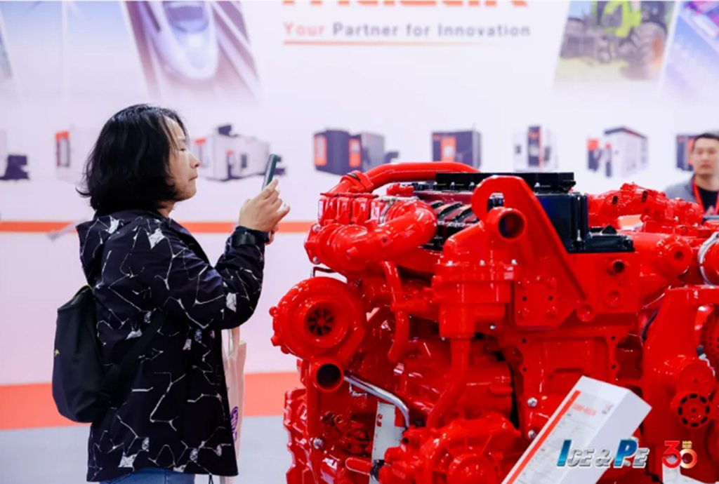 实力加冕!东风康明斯荣膺内燃机工业协会两项大奖 - 第4张 - 提加商用车网 实力加冕!东风康明斯荣膺内燃机工业协会两项大奖 - 第4张