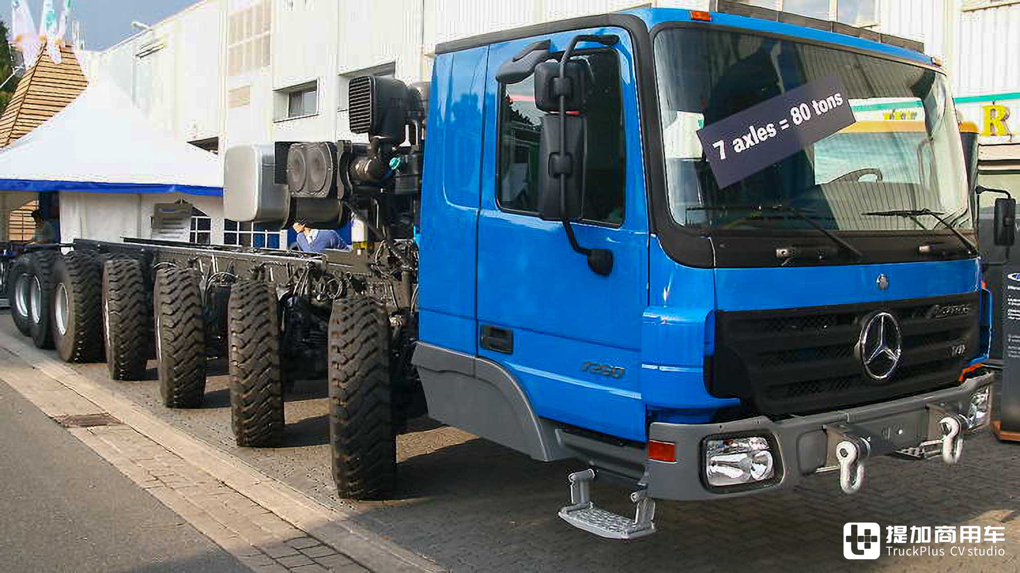 七轴14x8底盘,改装低入口驾驶室,奔驰Actros钻井车底盘实拍 - 第1张 - 提加商用车网 七轴14x8底盘,改装低入口驾驶室,奔驰Actros钻井车底盘实拍 - 第1张