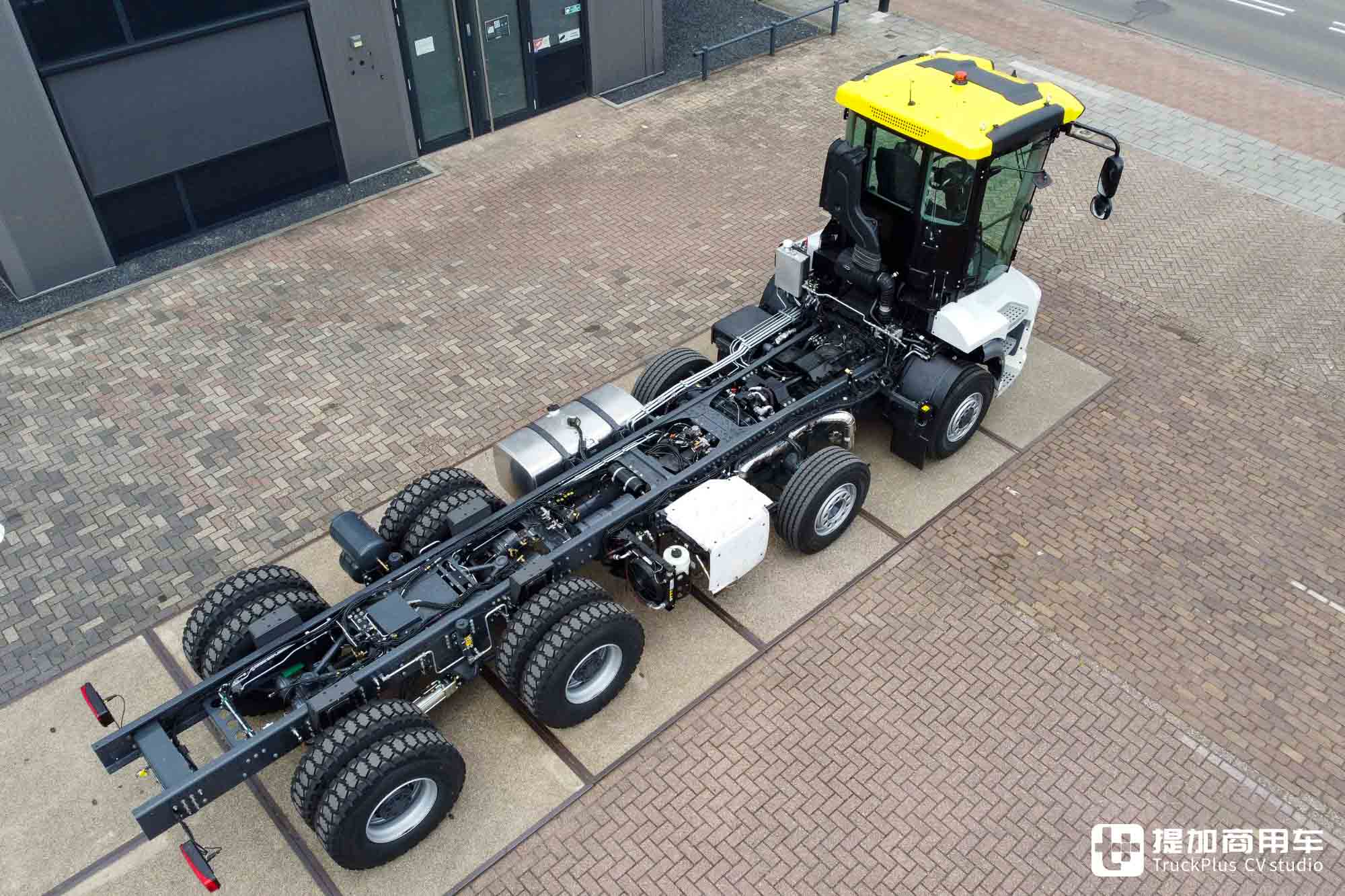 搭载拖拉机驾驶室,液压驱动前桥+液压悬挂加持,GINAF特种卡车爆改割草机 - 第13张 - 提加商用车网 搭载拖拉机驾驶室,液压驱动前桥+液压悬挂加持,GINAF特种卡车爆改割草机 - 第13张