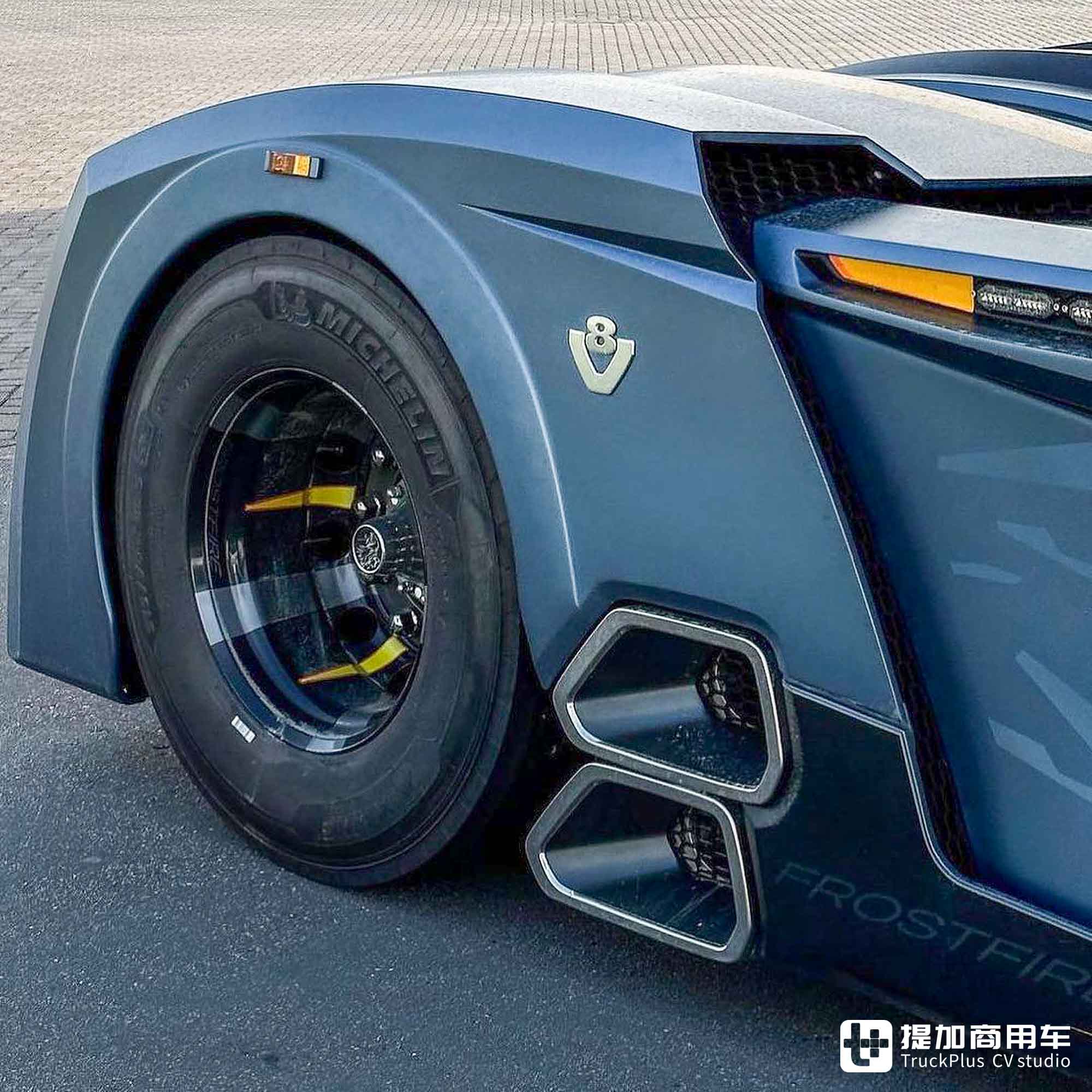 770匹V8大心脏,造型张扬如超跑,斯堪尼亚770 S霜火版车型实拍 - 第15张 - 提加商用车网 770匹V8大心脏,造型张扬如超跑,斯堪尼亚770 S霜火版车型实拍 - 第15张