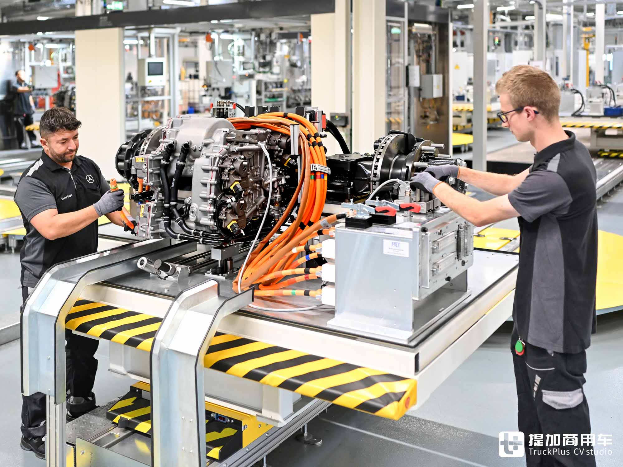 eActros 600电动重卡交付在即,奔驰柴油卡车工厂如何转型新能源?这篇文章带您看 - 第16张 - 提加商用车网 eActros 600电动重卡交付在即,奔驰柴油卡车工厂如何转型新能源?这篇文章带您看 - 第16张