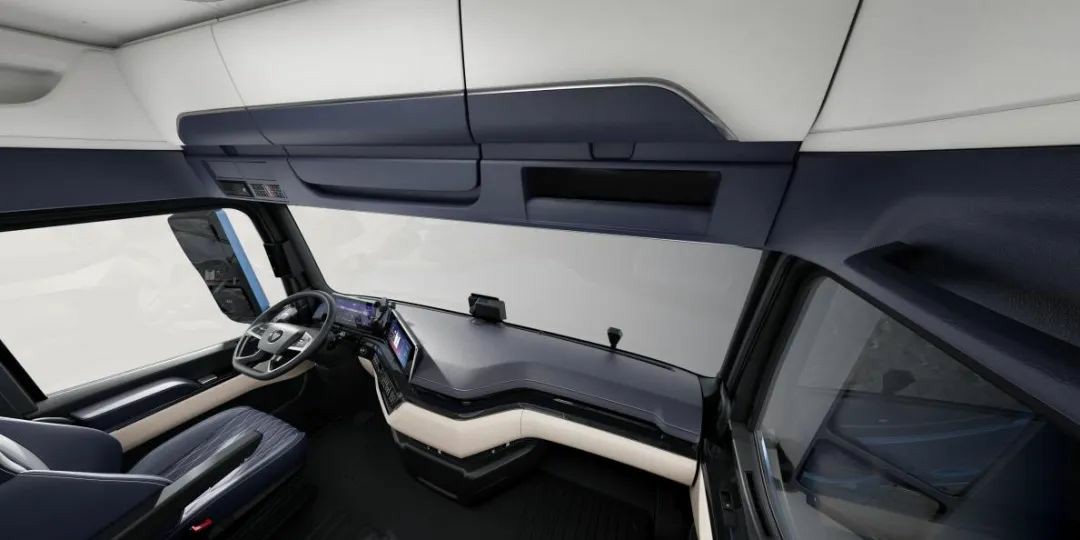 豪华重卡新王者!欧曼银河7驾驶舱再升级 科技智能与舒适安全完美融合 - 第3张 - 提加商用车网 豪华重卡新王者!欧曼银河7驾驶舱再升级 科技智能与舒适安全完美融合 - 第3张