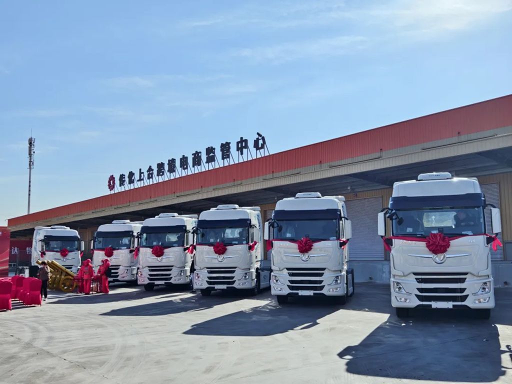 首批12台!东风天龙GX助力跨境腾飞 - 第3张 - 提加商用车网 首批12台!东风天龙GX助力跨境腾飞 - 第3张