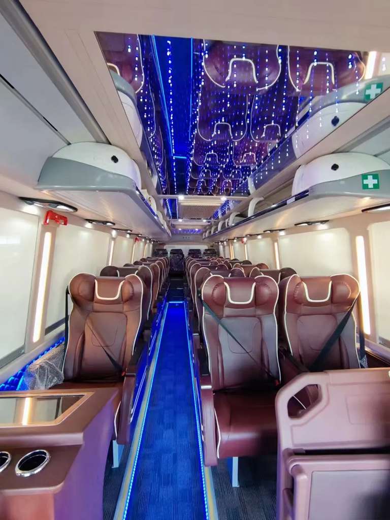 发力高端旅游接待市场 三亚用户首选金旅 - 第3张 - 提加商用车网 发力高端旅游接待市场 三亚用户首选金旅 - 第3张