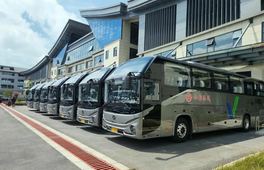 苏州金龙新V系客车加速赋能丽江文旅品质升级 - 第1张 - 提加商用车网 苏州金龙新V系客车加速赋能丽江文旅品质升级 - 第1张