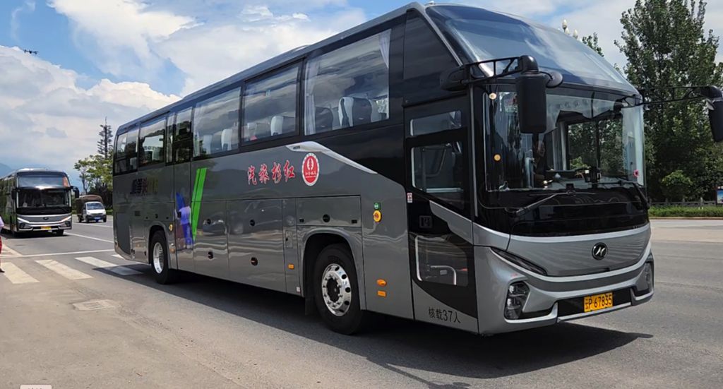 苏州金龙新V系客车加速赋能丽江文旅品质升级 - 第4张 - 提加商用车网 苏州金龙新V系客车加速赋能丽江文旅品质升级 - 第4张
