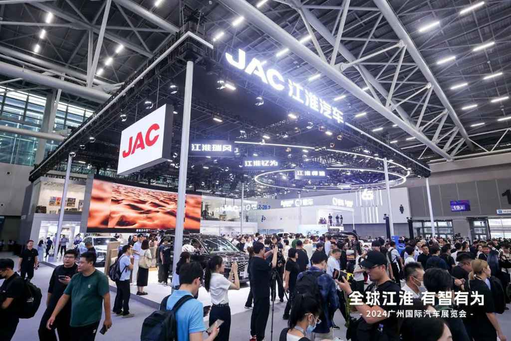 2024广州车展 | 全新悍途“油电双星”出击,展现油电双赛道硬核实力 - 第1张 - 提加商用车网 2024广州车展 | 全新悍途“油电双星”出击,展现油电双赛道硬核实力 - 第1张