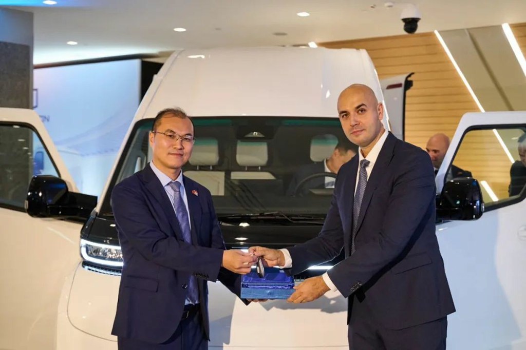 远程超级VAN塞尔维亚上市, 欧洲首秀开启新征程 - 第4张 - 提加商用车网 远程超级VAN塞尔维亚上市, 欧洲首秀开启新征程 - 第4张