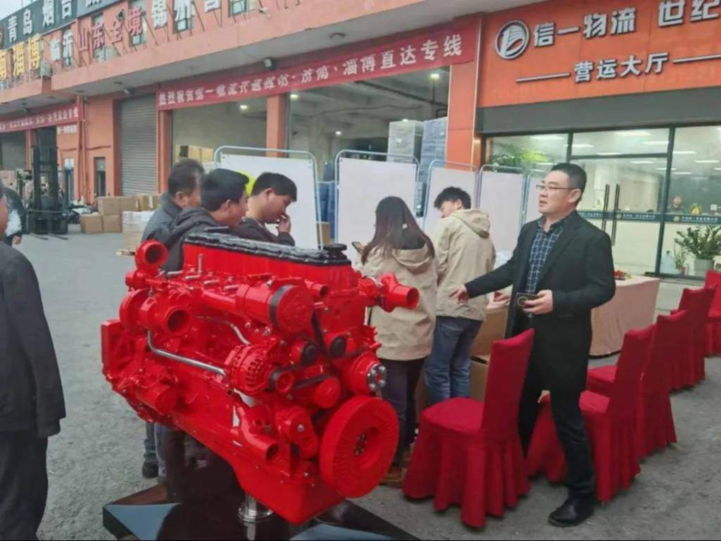 多赚好省芯动力,东风康明斯&东风天锦红宝石新品品鉴会七城巡展圆满结束 - 第3张 - 提加商用车网 多赚好省芯动力,东风康明斯&东风天锦红宝石新品品鉴会七城巡展圆满结束 - 第3张