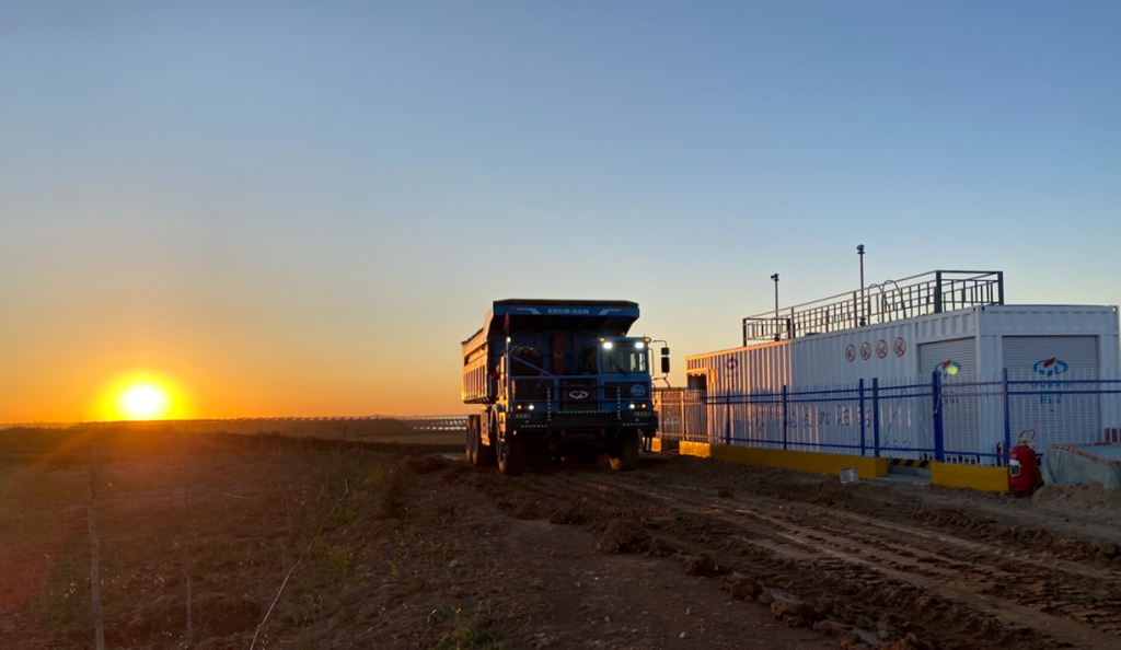 醇氢电动矿卡燃料成本节省40%,高效低碳建设绿色矿山 - 第1张 - 提加商用车网 醇氢电动矿卡燃料成本节省40%,高效低碳建设绿色矿山 - 第1张