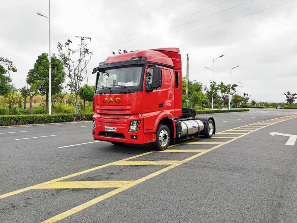 明星产品丨快递快运首选燃气重卡!且看江淮星耀X5天然气牵引车 - 第4张 - 提加商用车网 明星产品丨快递快运首选燃气重卡!且看江淮星耀X5天然气牵引车 - 第4张